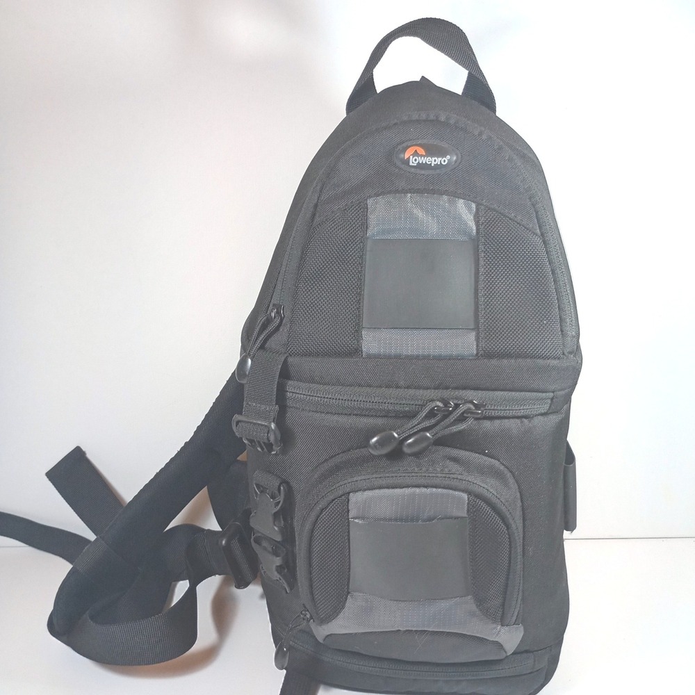 Lowepro Slingshot 100 AW Camera Bag Black Good DSLR Sling Pack Photography Gear
